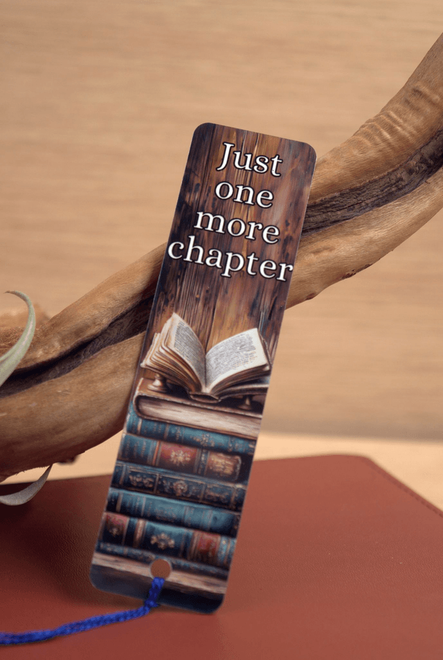 Just One More Chapter – Vintage Book Stack Bookmark 
