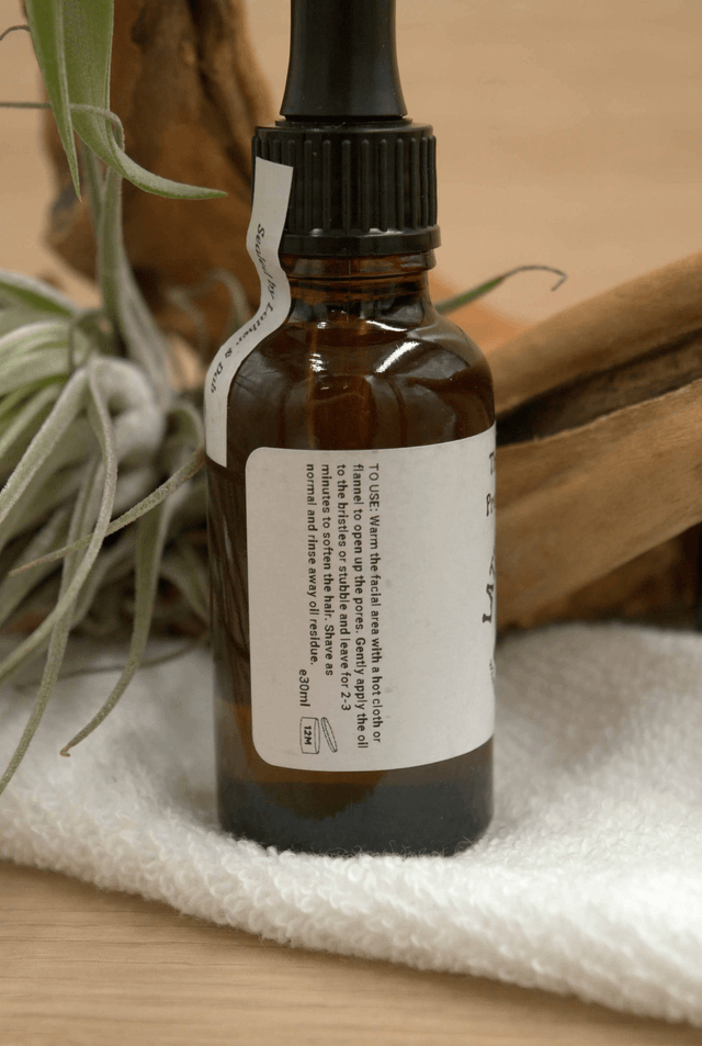 Pre Shave Oil: The Hornet – Uplifting Sweet Orange and Refreshing Rosemary Aromas