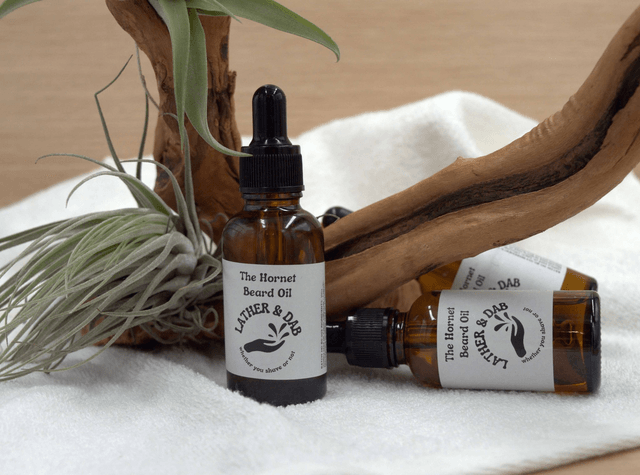 Beard Oil : The Hornet with Rosemary with Sweet Orange & Rosemary – Fresh Citrus & Herbal Aroma