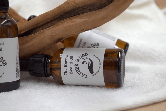 Beard Oil : The Hornet with Rosemary with Sweet Orange & Rosemary – Fresh Citrus & Herbal Aroma