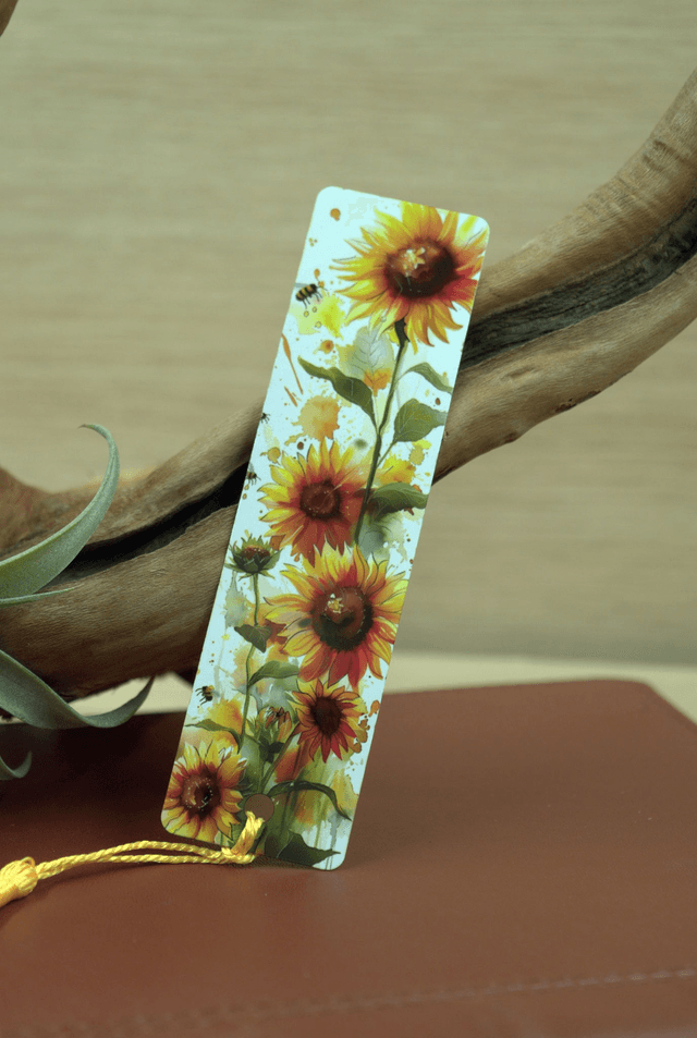 Sunflowers & Bees – Bright and Cheerful Bookmark