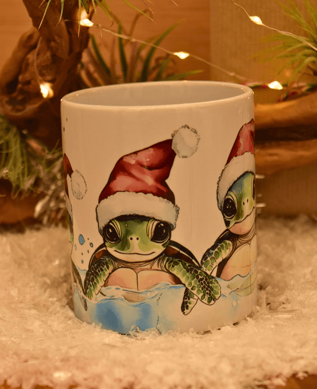 Festive Turtle Family Christmas Mug – Adorable Holiday Design (310ml)